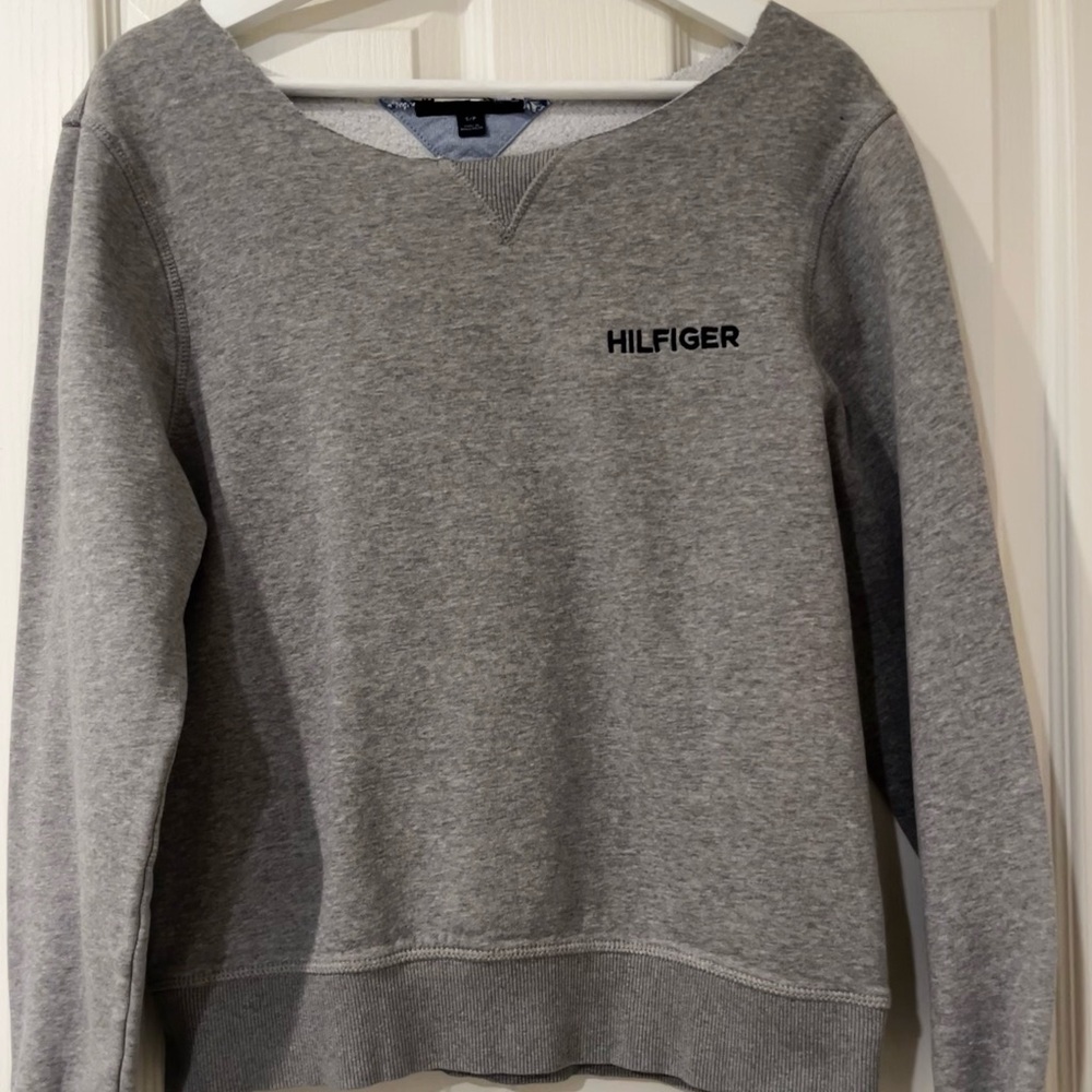Tommy Hilfiger Classic Gray Pullover